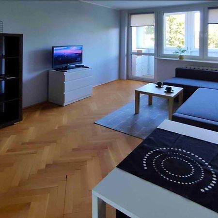Mieszkanie Sea Waves Apartment กดัญสก์ ภายนอก รูปภาพ