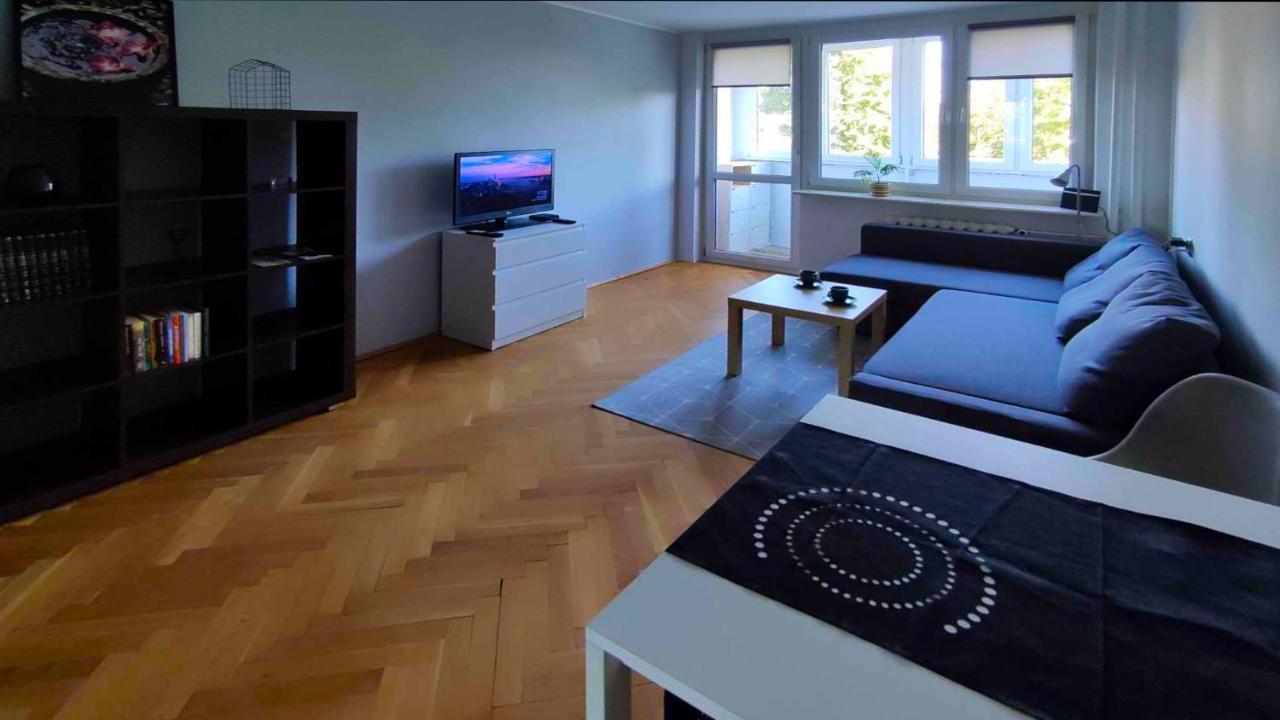 Mieszkanie Sea Waves Apartment กดัญสก์ ภายนอก รูปภาพ